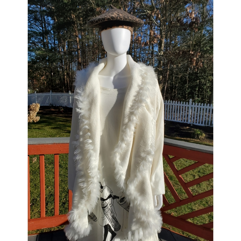 BRAND NEW Alphani Sweater